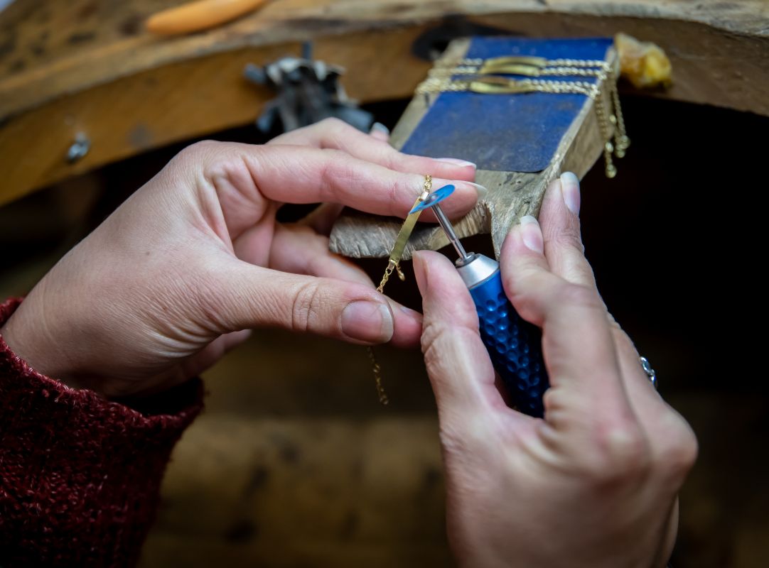fabrication bijoux a la main usine francaise 1